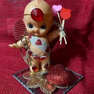 Rosie O’Neil VALENTINES DAY Holiday Decor KEWPIE Cupid Display